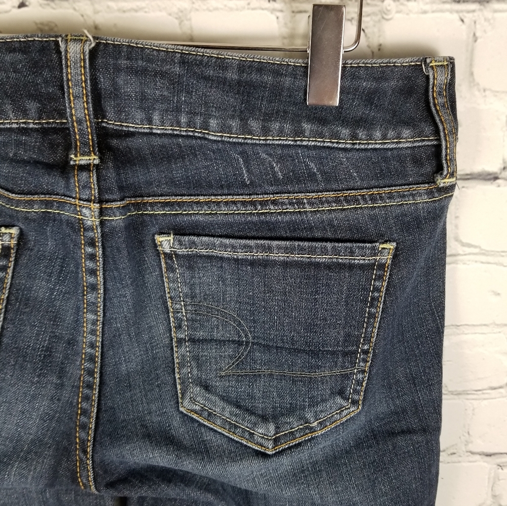 AMERICAN EAGLE | straight leg low rise jeans